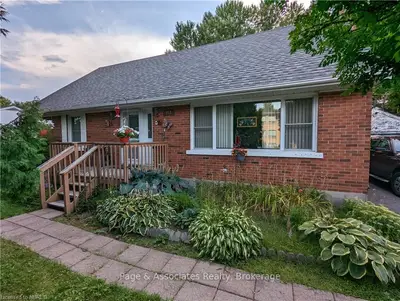 983 CLARENCE Street, North Bay, ON P1B 3W1