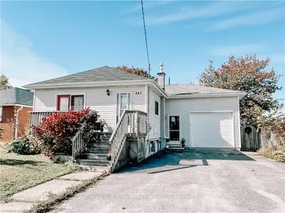 881 BEATTIE Street, North Bay, ON P1B 3S1