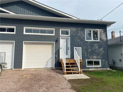 676 ANN Street, North Bay, ON P1B 5L6