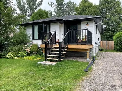 390 ELM Street, Powassan, ON P0H 1Z0
