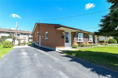 166 WICKSTEAD Avenue, North Bay, ON P1A 3G5