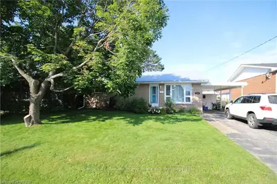 137 Gladstone Avenue, North Bay, ON P1A 2L8