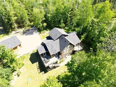 2601 NORTHSHORE Road, North Bay, ON P1B 8G4