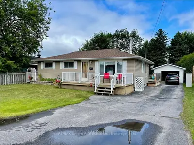 24 JOSEPH Street, North Bay, ON P1A 1L4