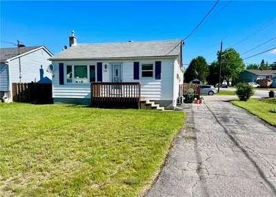 460 MONTROSE Avenue, North Bay, ON P1B 7E9