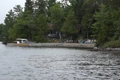 4 LAKE TEMAGAMI ISLAND 210, Temagami, ON P0H 2H0