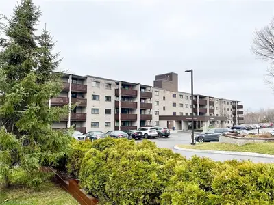 161 LINDSAY Street 410, North Bay, ON P1B 8P6