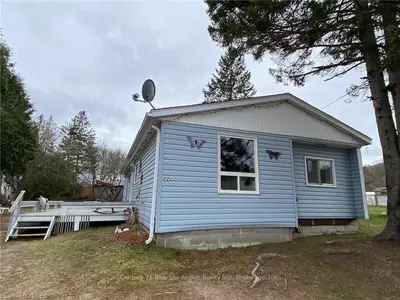 220 SEVENTH Street, Mattawa, ON P0H 1V0