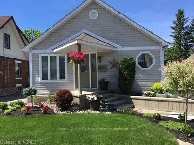 1054 MAHER Street, North Bay, ON P1B 2L7
