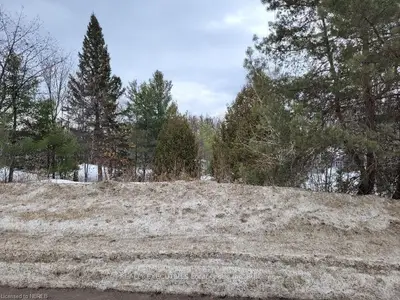 PT LOT 16 CARMICHAEL Drive, North Bay, ON P1B 8G2