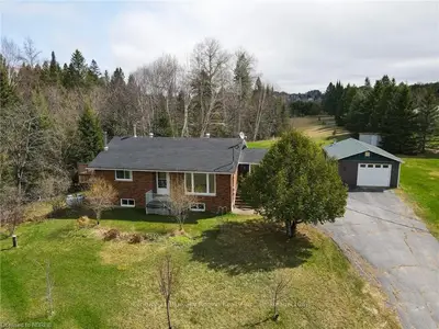 108 GAGNON Street, Bonfield, ON P0H 1E0