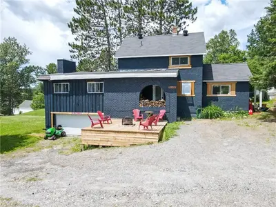 123 WILSON LAKE Road, Parry Sound Remote Area, ON P0H 1Y0