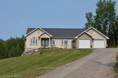 48 ENGLISH LINE, Powassan, ON P0H 1Z0