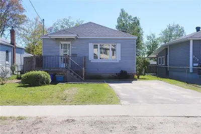 942 DOUGLAS Street, North Bay, ON P1B 5P6