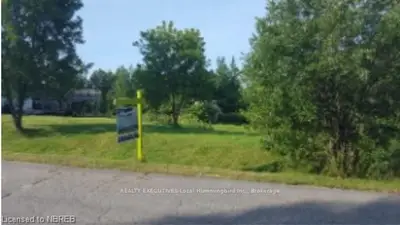 15 Birch Street, Powassan, On P0h 1z0