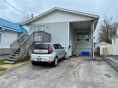 420 TIMMINS Street, North Bay, ON P1B 4K7