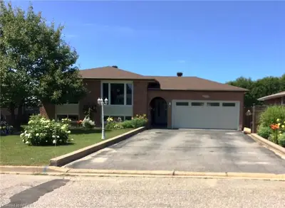 107 KATHRYN Crescent, North Bay, ON P1B 8P5