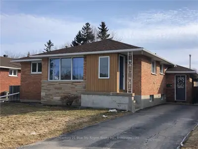 10 BORGE Avenue, North Bay, ON P1A 2S7