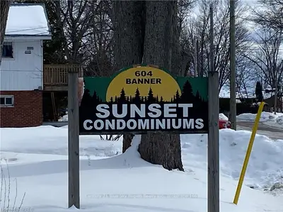 604 BANNER Avenue W 14, North Bay, ON P1A 1X8
