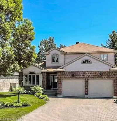 65 JANEY Avenue, North Bay, ON P1C 1M9