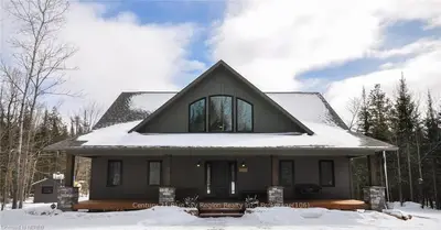 322 BIG MOOSE Road, East Ferris, ON P0H 1K0