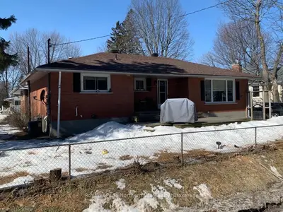 43 POLLARD Avenue, North Bay, ON P1A 1Z4