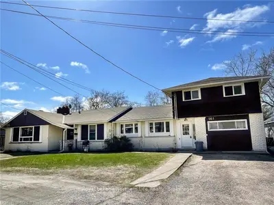 561 MCLAREN Street, North Bay, ON P1B 3L6