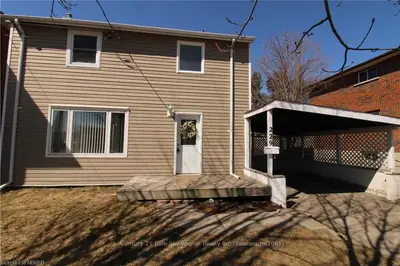 229 DUKE Street W, North Bay, ON P1B 6E8