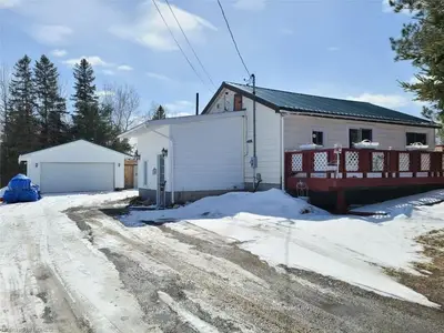258 LAROCQUE Street, West Nipissing, ON P0H 1M0
