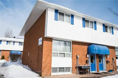 904 PREMIER Road 1, North Bay, ON P1A 2H5
