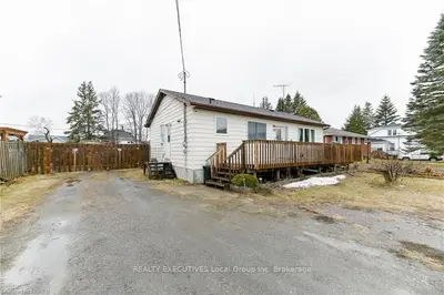 12 ST LAURENT Street, West Nipissing, ON P0H 2M0
