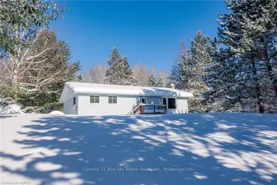133 SOUTH SHORE Road, East Ferris, ON P0H 1B0