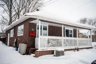 85 Campbell Avenue, North Bay, ON P1A 1V7