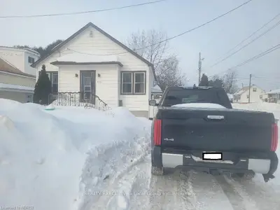 127 EDWARD Street, North Bay, ON P1B 7C1