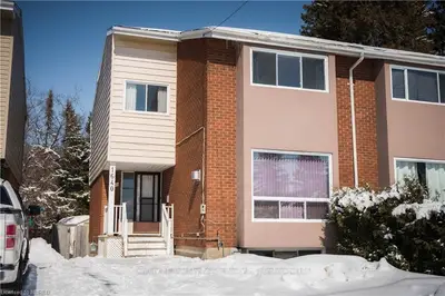 1640 JANE Street, North Bay, ON P1B 3K1