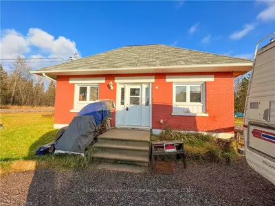 1 SHORELINE Road, West Nipissing, ON P0H 1L0