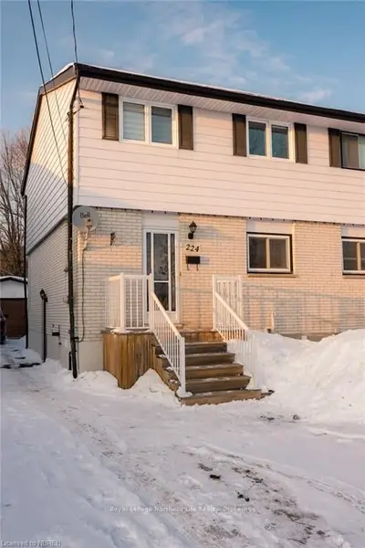 224 MICHENER Drive, North Bay, ON P1A 3J1