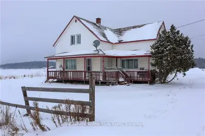 10725 HWY 17, West Nipissing, ON P0H 2M0
