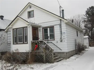 336 FOURTH Avenue E, North Bay, ON P1B 1N4