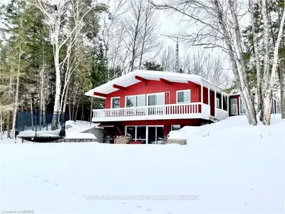 741 Macpherson Drive, East Ferris, ON P0H 1K0