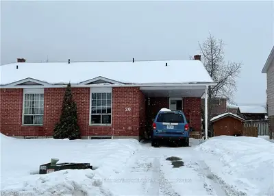 20 DOVER Court, North Bay, ON P1B 9G7