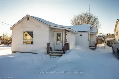 1197 BROOKES Street, North Bay, ON P1B 2N9