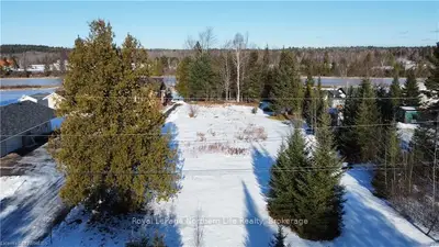1004 EVANSVILLE Drive, West Nipissing, ON P0H 2G0