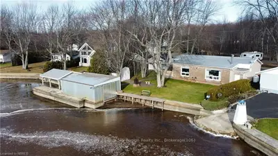 642 LAC DEUX MILLES Road, West Nipissing, ON P2B 2X4