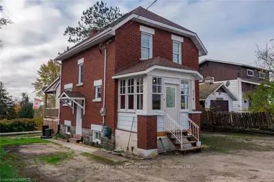 579 HIGH Street, North Bay, ON P1B 6R5