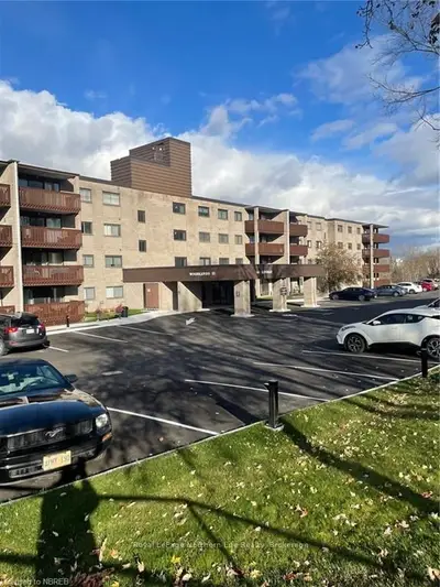 161 LINDSAY Street 111, North Bay, ON P1B 8P6