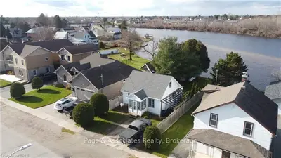 65 KING Street, West Nipissing, ON P2B 1P7