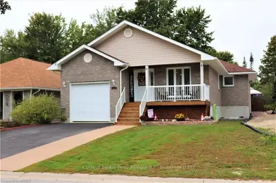 270 THELMA Avenue, North Bay, ON P1A 4M8