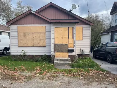 738 ALGONQUIN Avenue, North Bay, ON P1B 4X2