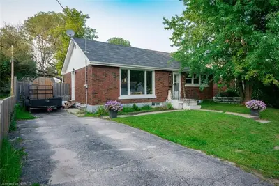 630 Lorne Avenue, North Bay, ON P1B 6X2